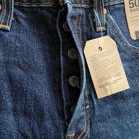 Brand New With Tags 501 Levi Shorts - Picture 4 of 5